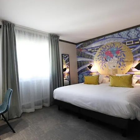 Hotel La Capelle 3*