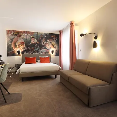 La Capelle 3*