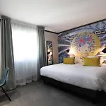 Отель La Capelle 3*