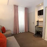 Hotel La Capelle 3*