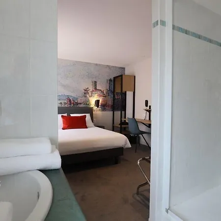 La Capelle 3*